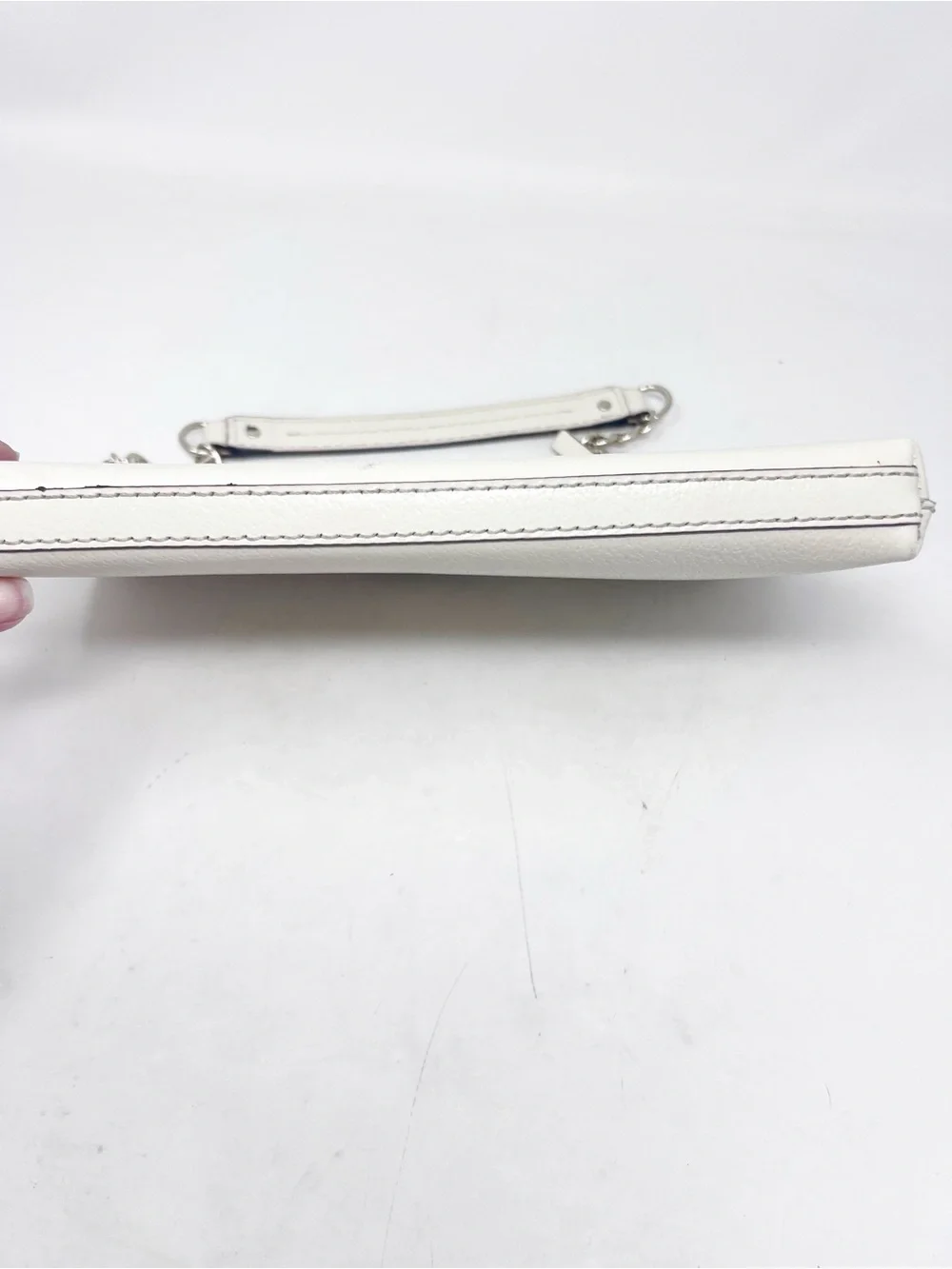 KATE SPADE NEW YORK WELLESLEY BYRD OFF-WHITE PEBBLED LEATHER PURSE CHAIN STRAP